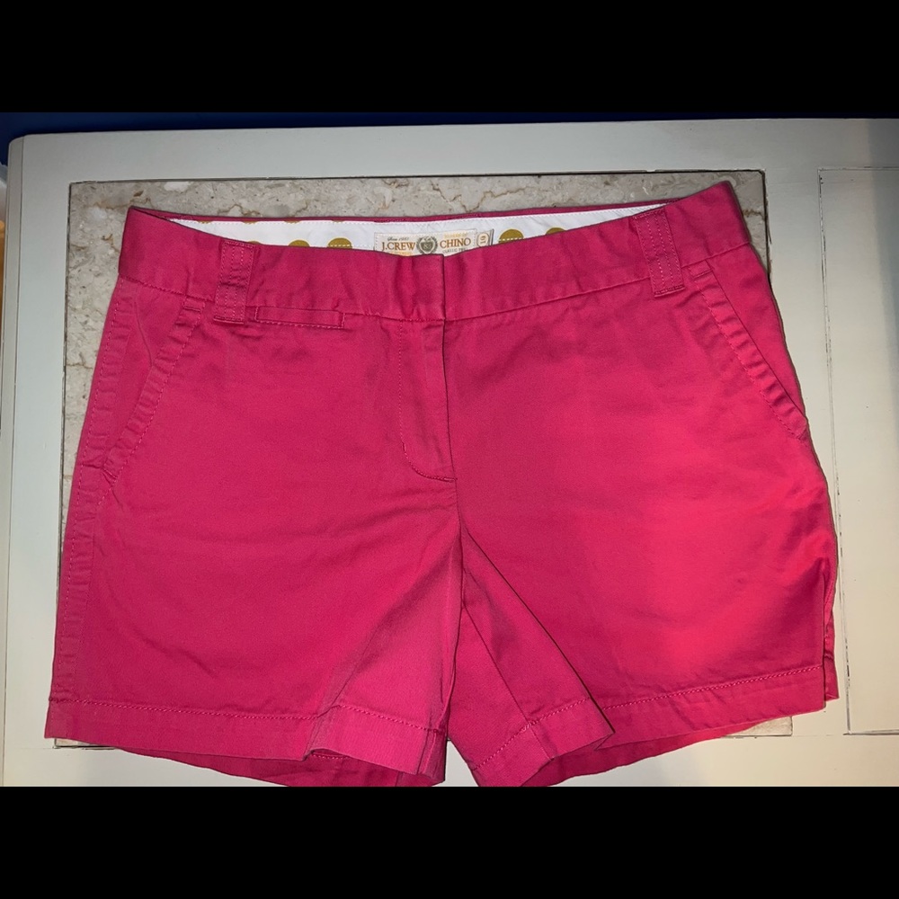 NWOT. J. Crew Pink Chino Shorts 5”